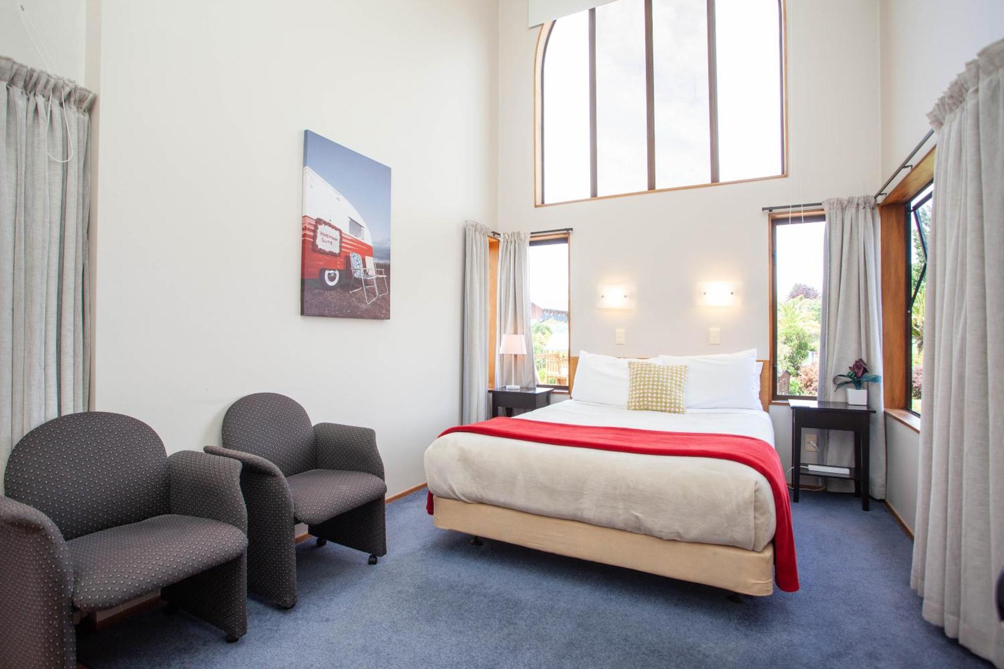 Cascades Lakefront Motel Lago Lago Taupo Camera foto A room at the hotel